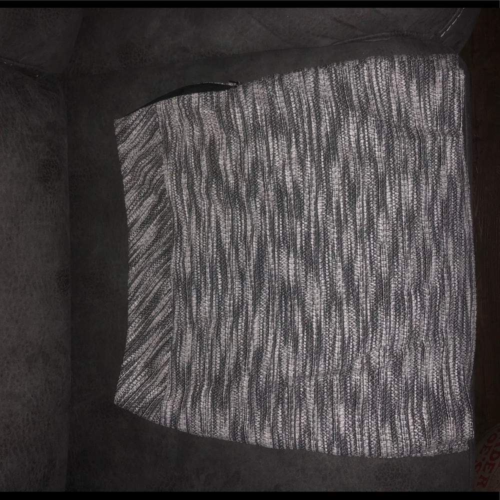LOFT size 10 gray midi skirt